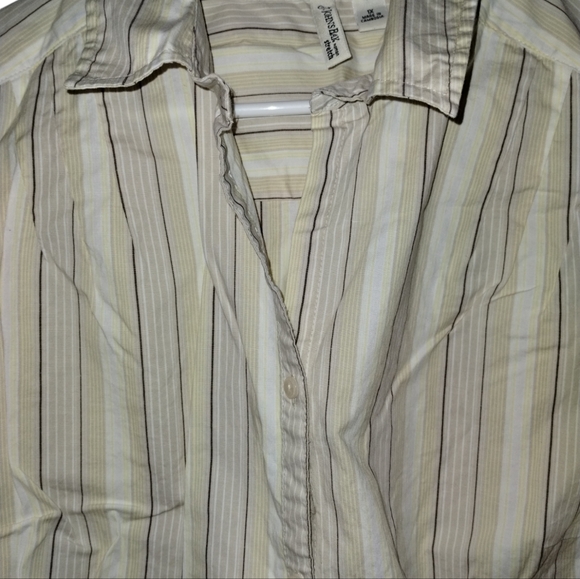 Size 1X St John's Bay Button Down Blouse - Picture 6 of 7
